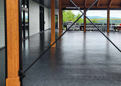 Plancher de stationnement étagé